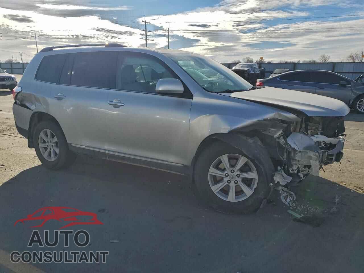 TOYOTA HIGHLANDER 2012 - 5TDBK3EH4CS131551