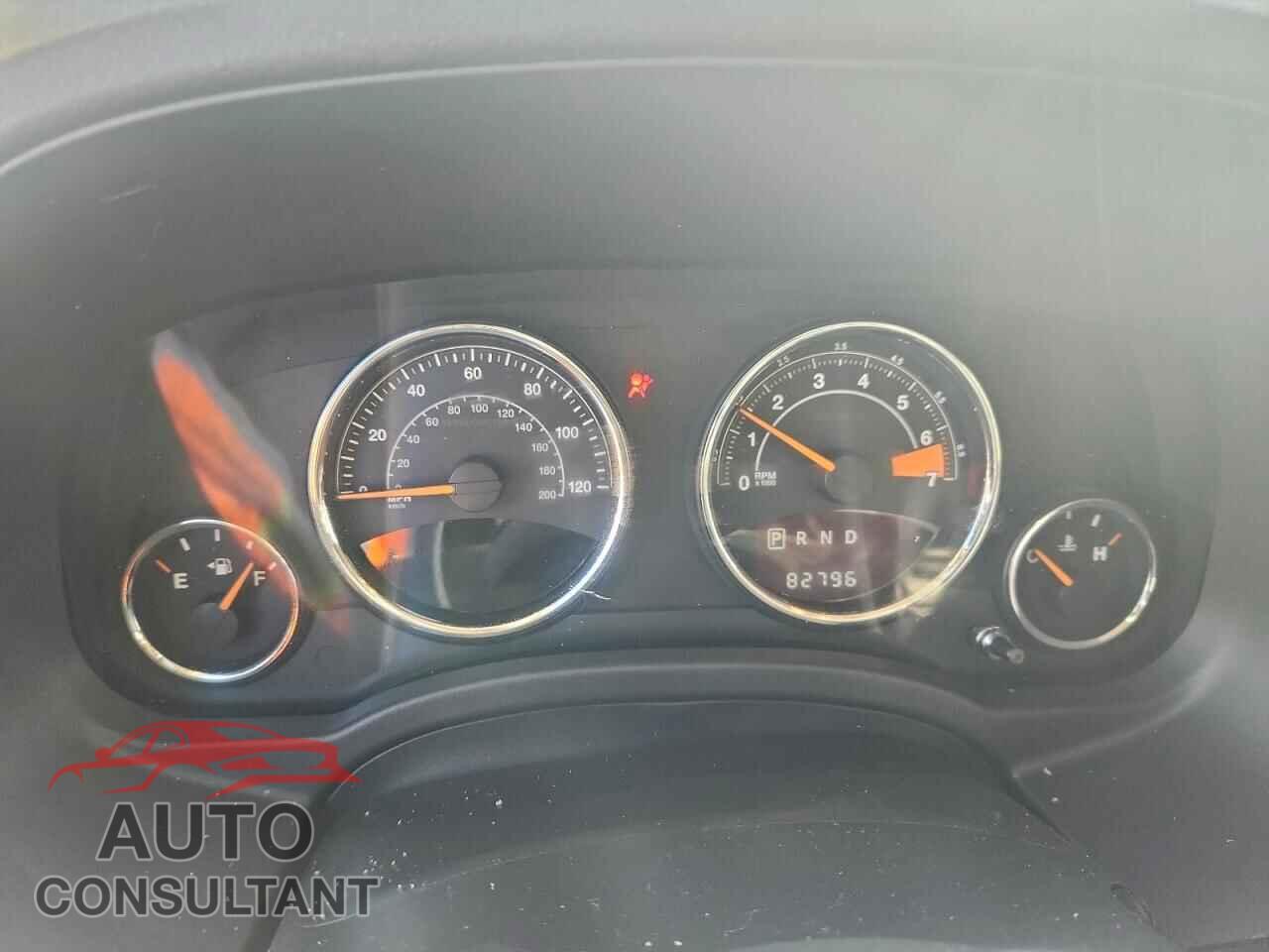 JEEP COMPASS 2017 - 1C4NJDEB0HD128697