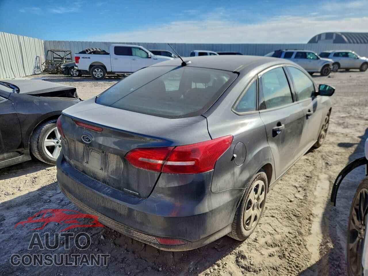 FORD FOCUS 2016 - 1FADP3E22GL202958