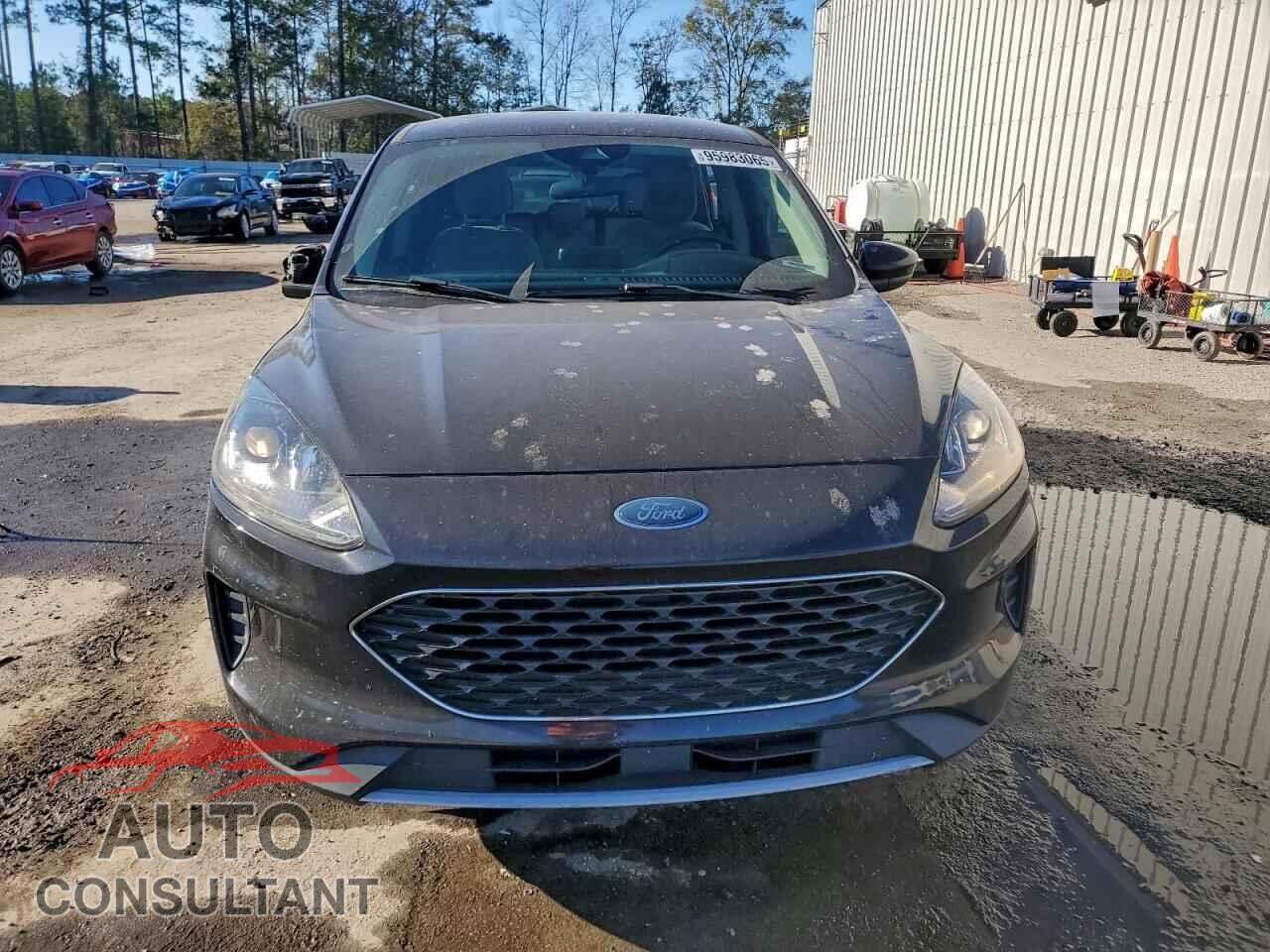 FORD ESCAPE 2020 - 1FMCU0G66LUA22072