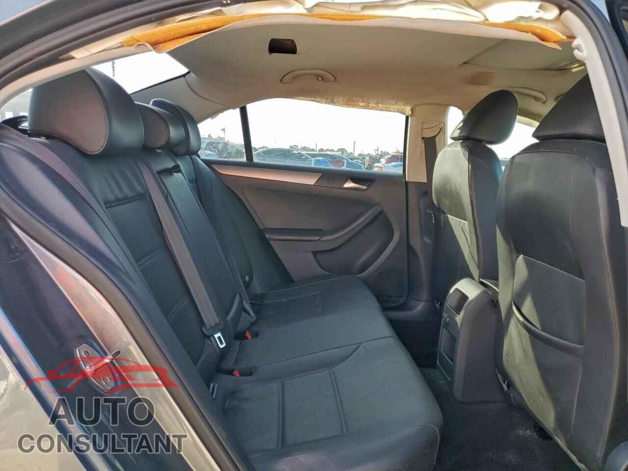 VOLKSWAGEN JETTA 2017 - 3VWDB7AJ7HM238638