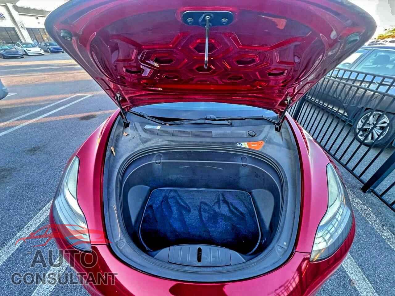 TESLA MODEL 3 2018 - 5YJ3E1EA4JF007090