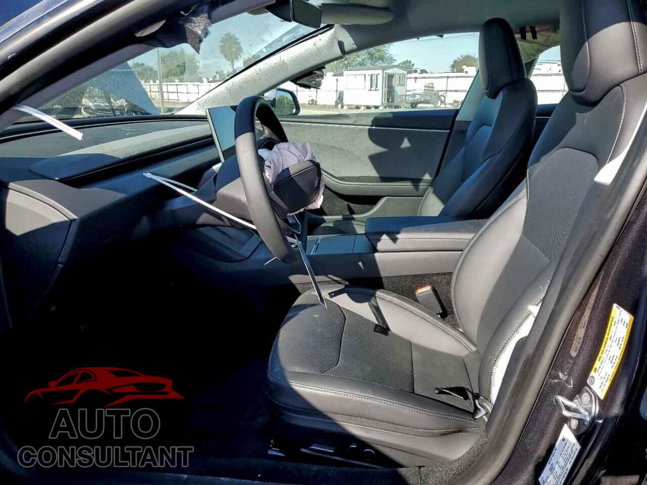 TESLA MODEL 3 2025 - 5YJ3E1EA9SF907856