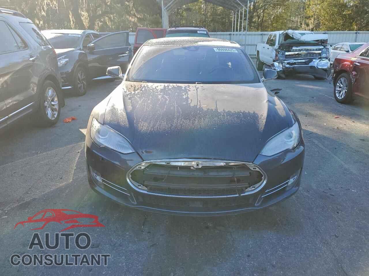TESLA MODEL S 2015 - 5YJSA1E17FF118165