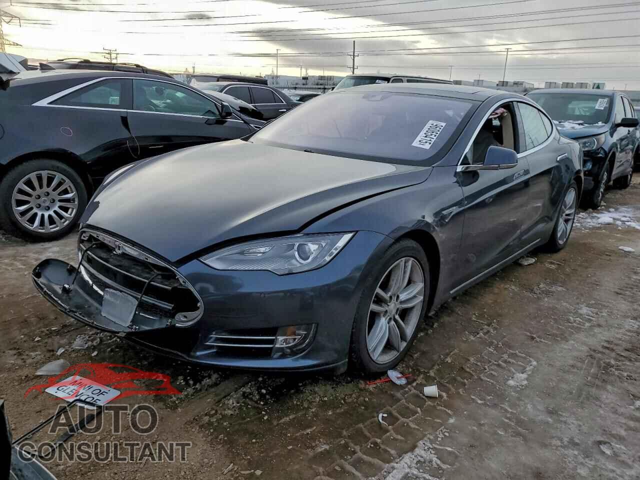 TESLA MODEL S 2016 - 5YJSA1E22GF133103
