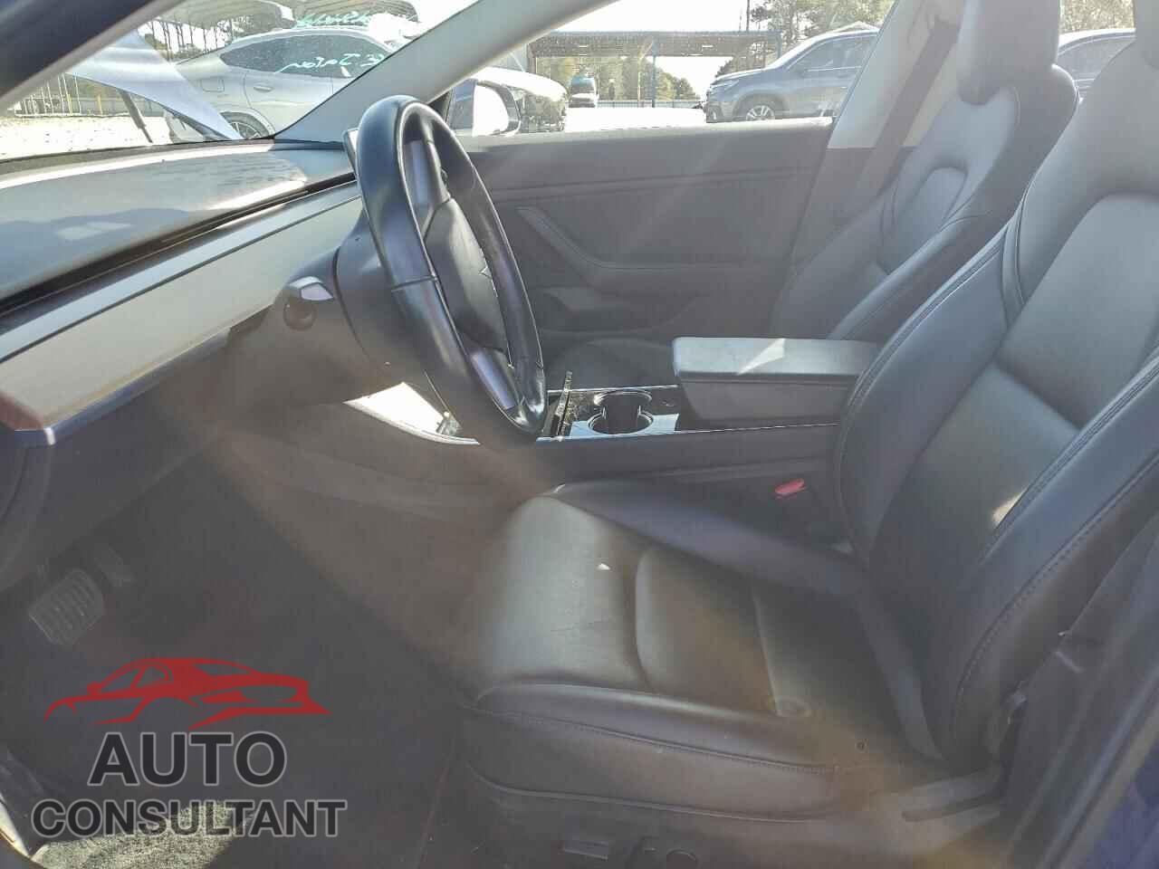 TESLA MODEL 3 2018 - 5YJ3E1EA2JF030917