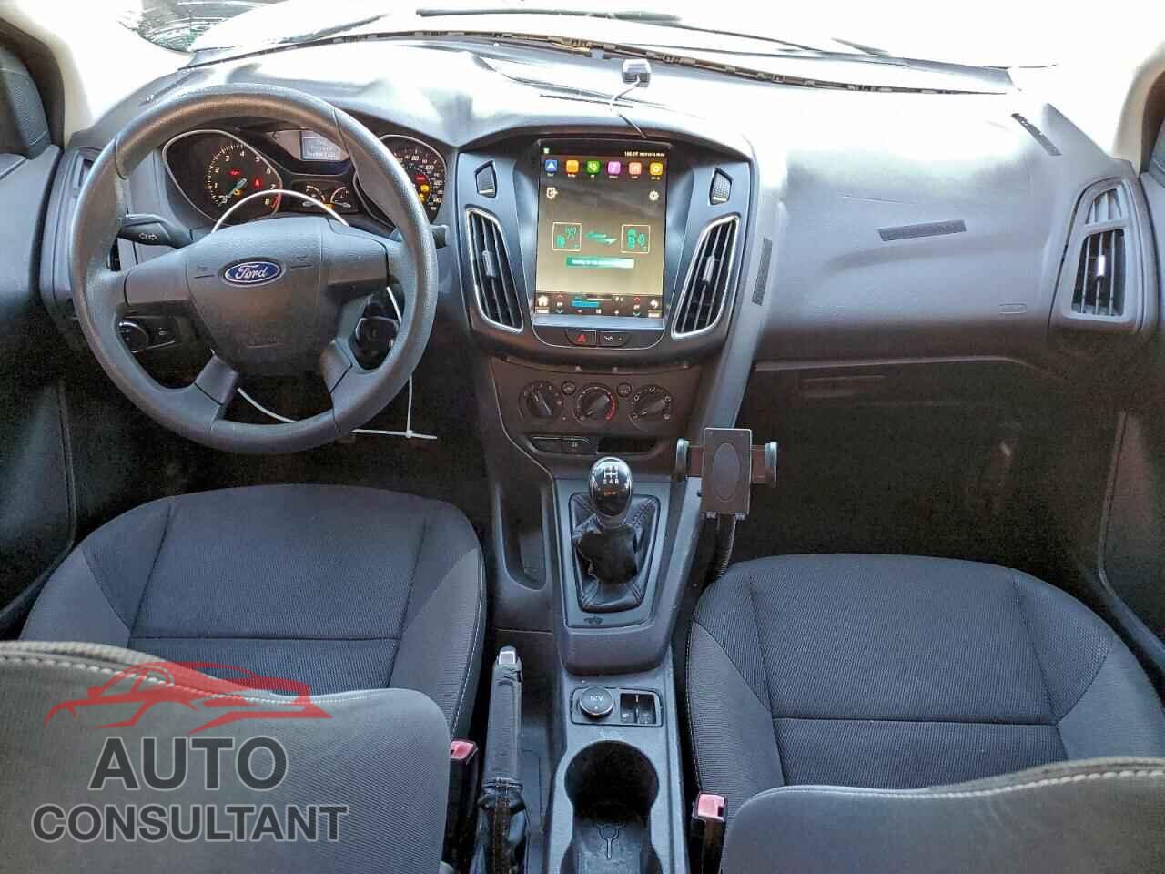 FORD FOCUS 2012 - 1FAHP3E27CL155227