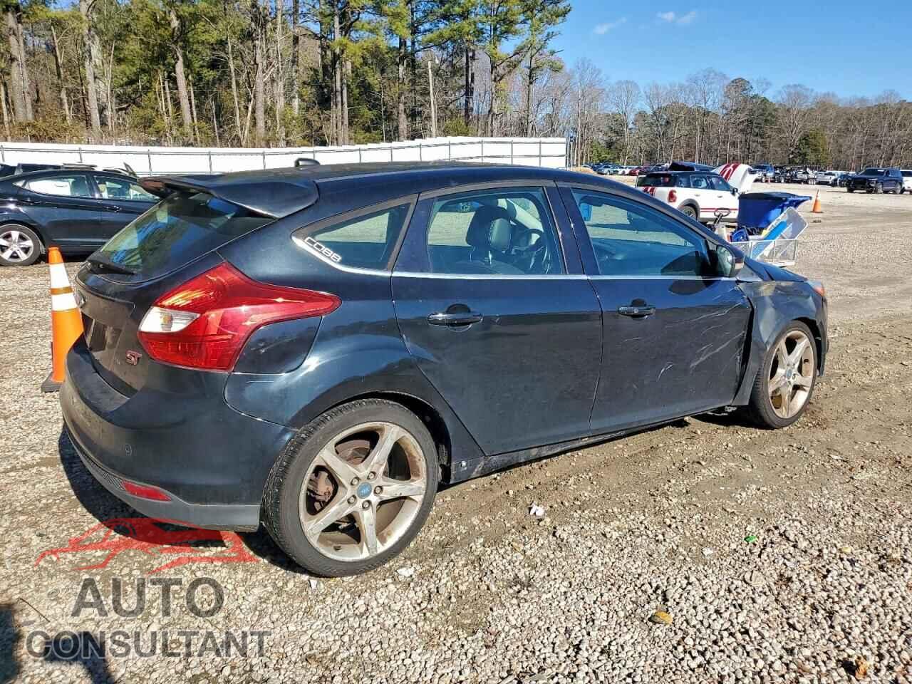FORD FOCUS 2012 - 1FAHP3N27CL138542