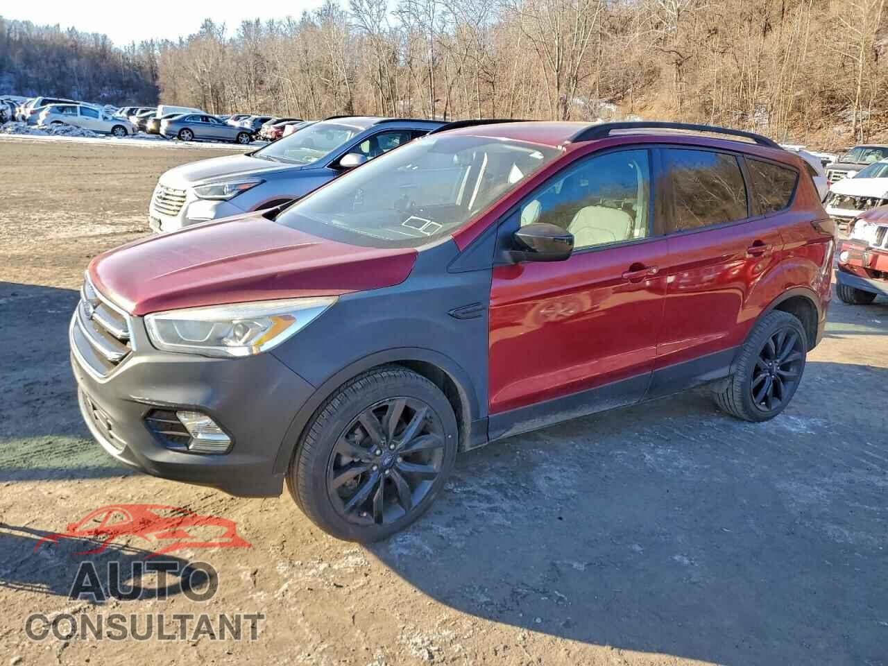 FORD ESCAPE 2017 - 1FMCU9GD4HUB63166