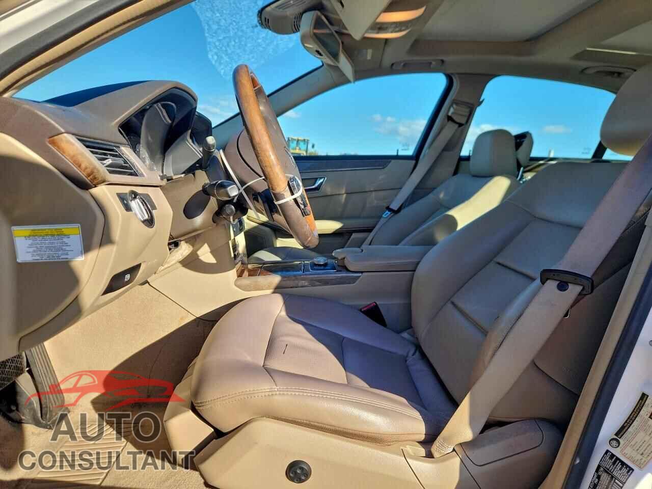MERCEDES-BENZ E-CLASS 2011 - WDDHF5GB4BA387631
