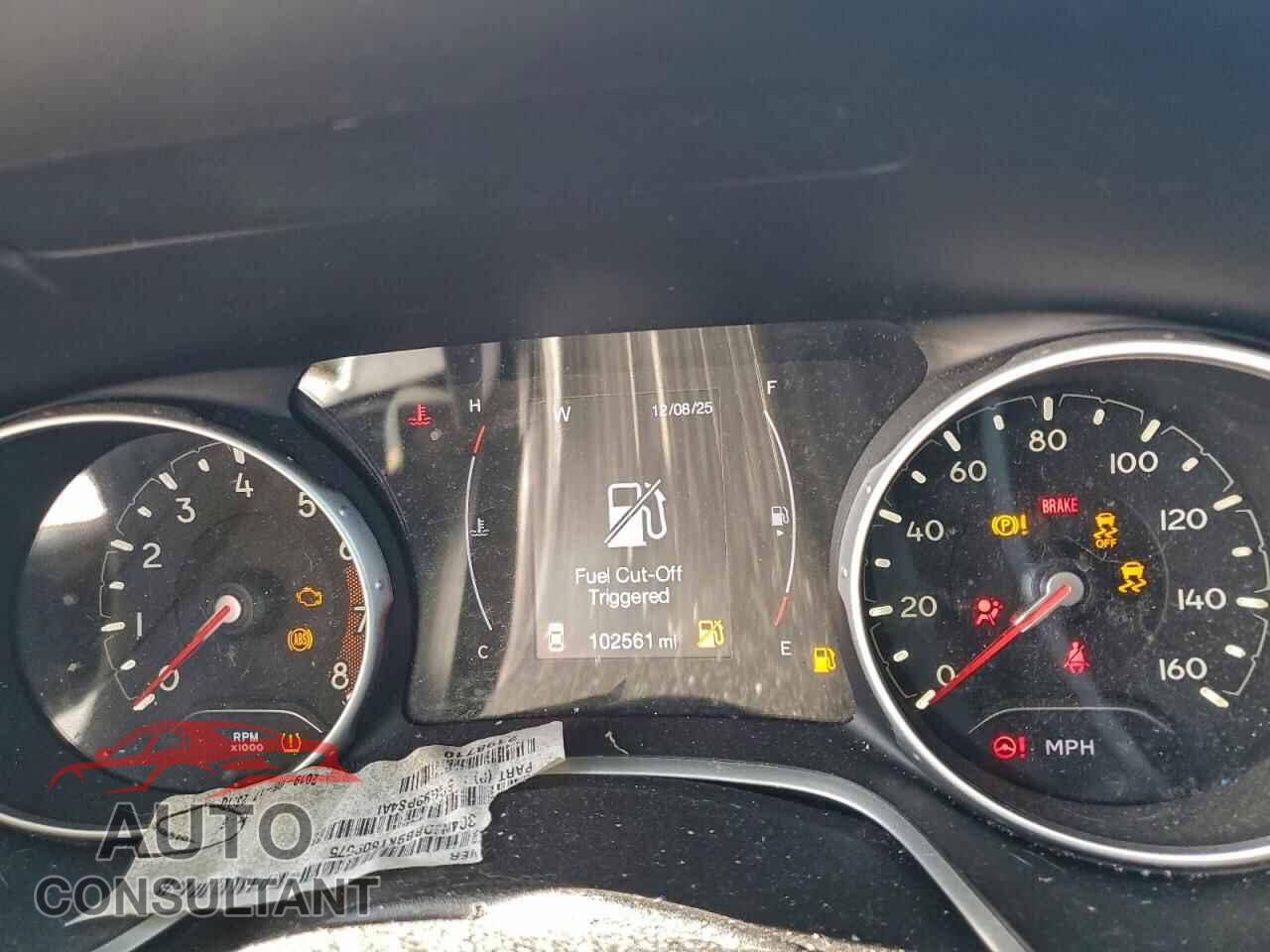 JEEP COMPASS 2019 - 3C4NJDBB9KT809575