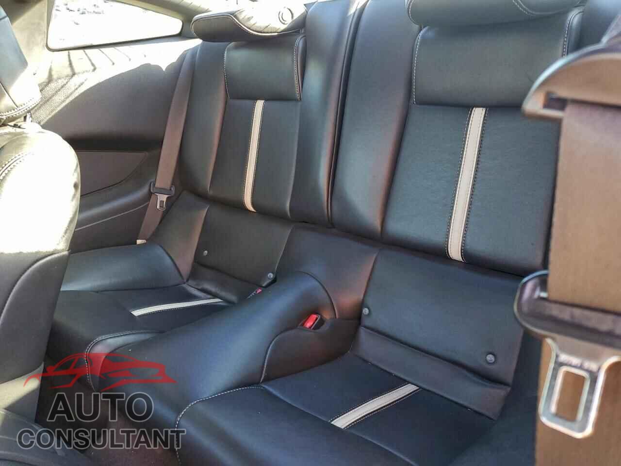 FORD MUSTANG 2013 - 1ZVBP8CF7D5231003