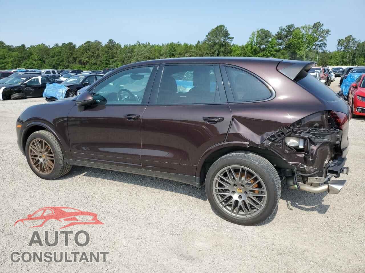 PORSCHE CAYENNE 2018 - WP1AA2A2XJKA01688