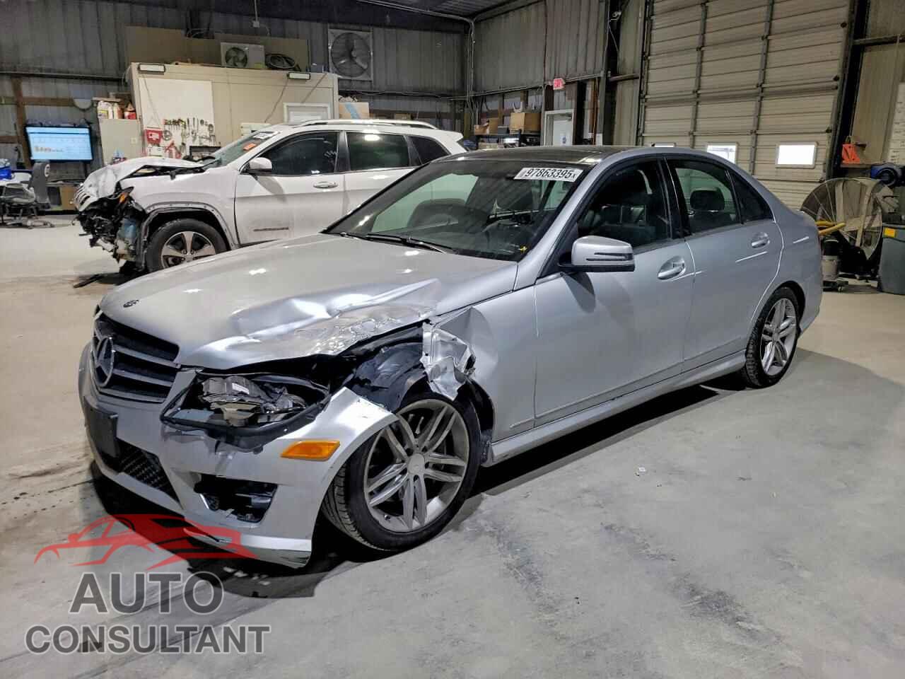MERCEDES-BENZ C-CLASS 2014 - WDDGF8AB5EA909029
