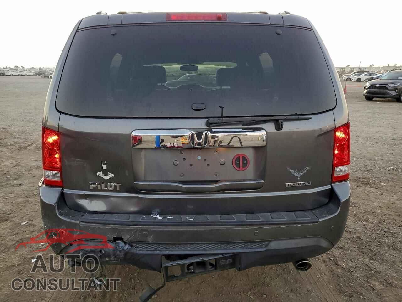 HONDA PILOT 2013 - 5FNYF3H98DB034653