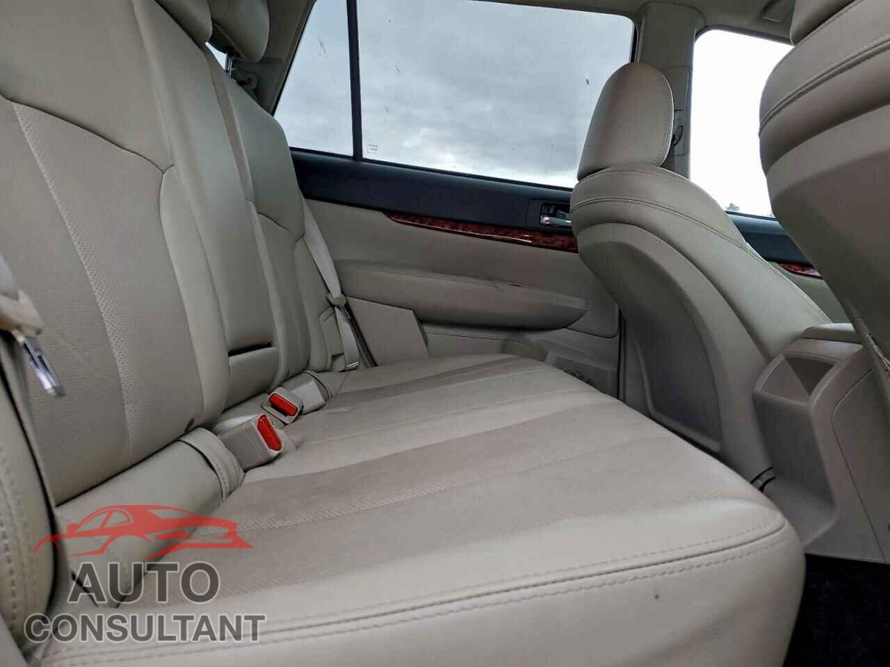 SUBARU OUTBACK 2012 - 4S4BRBLC8C3269300