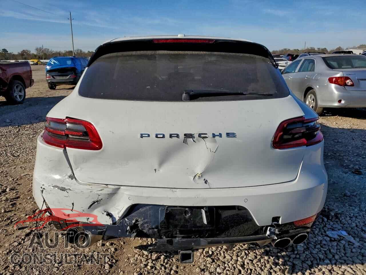 PORSCHE MACAN 2015 - WP1AB2A50FLB60518