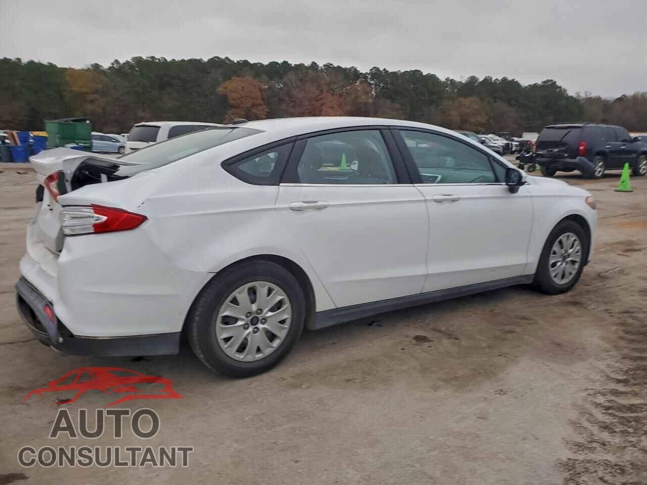FORD FUSION 2013 - 3FA6P0G73DR211973