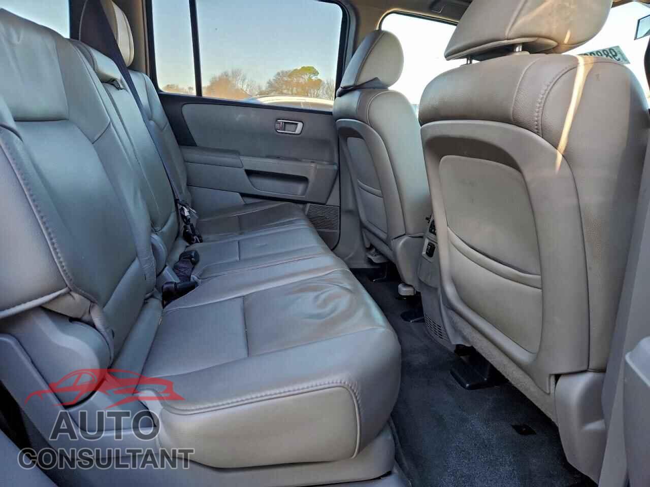 HONDA PILOT 2013 - 5FNYF3H55DB003597