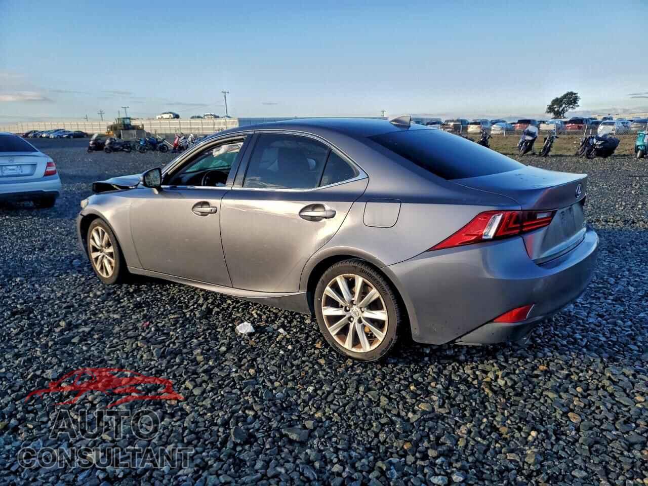 LEXUS IS 2014 - JTHBF1D27E5020182