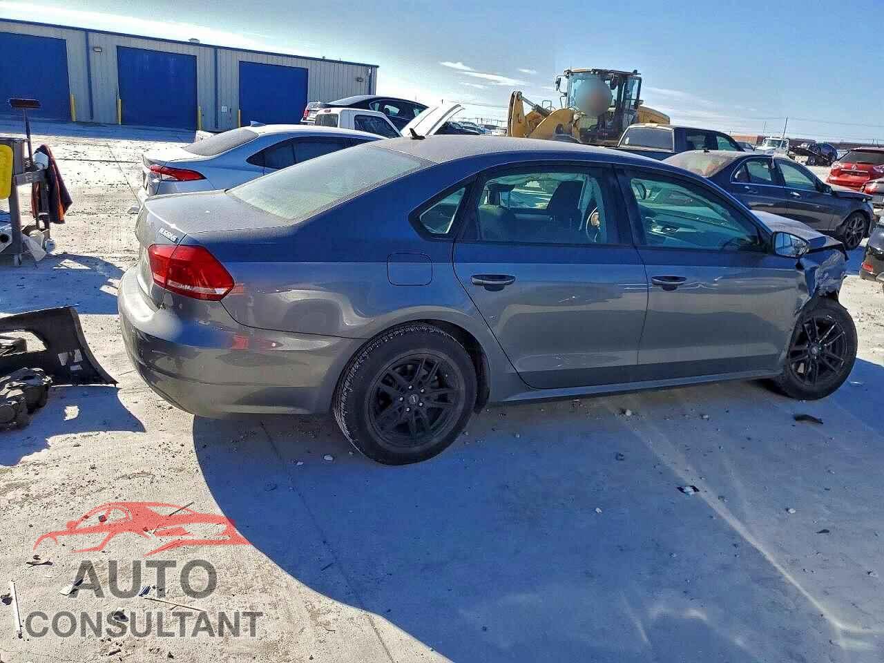 VOLKSWAGEN PASSAT 2014 - 1VWAP7A36EC006714