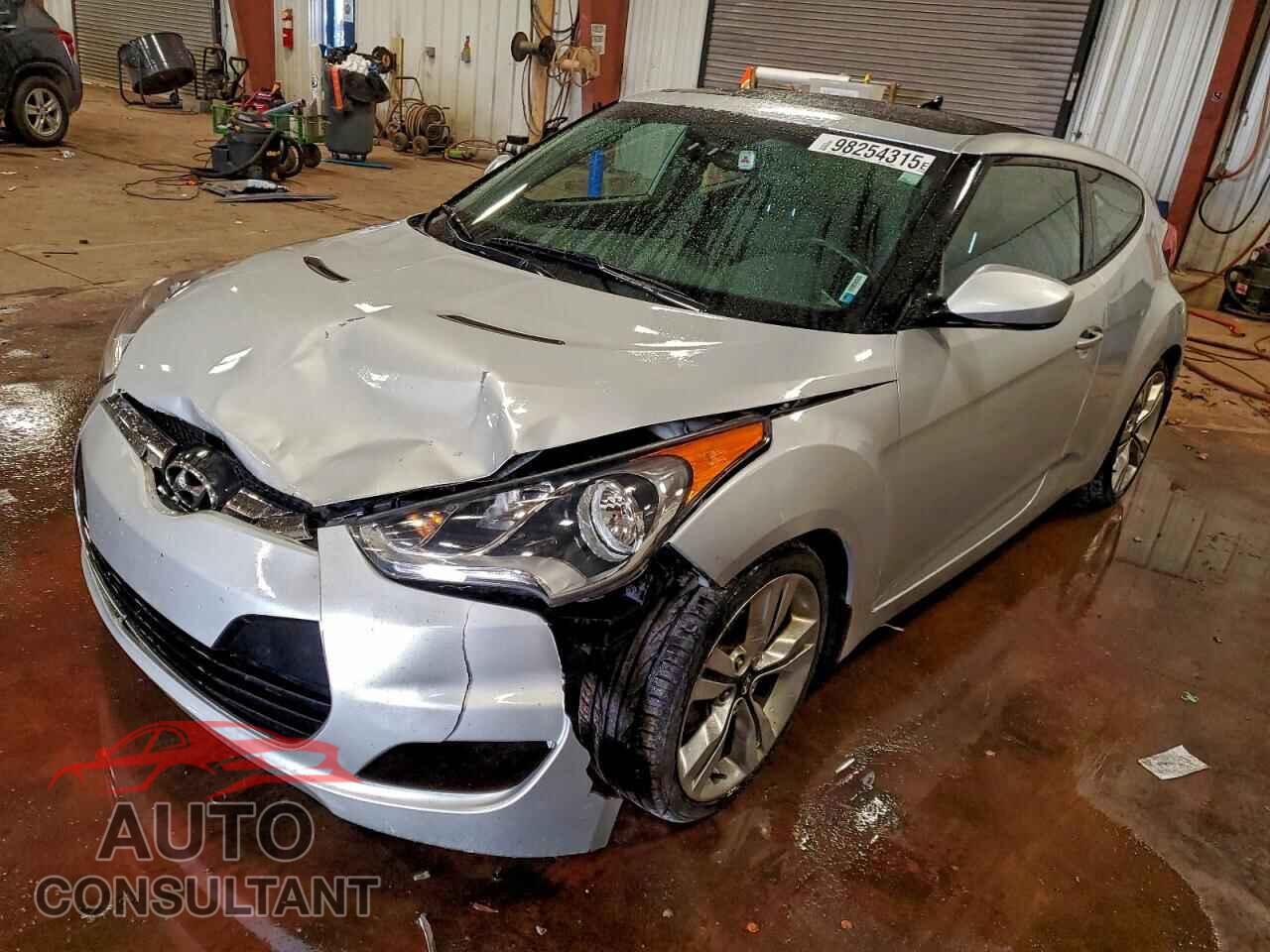 HYUNDAI VELOSTER 2013 - KMHTC6AD5DU121898