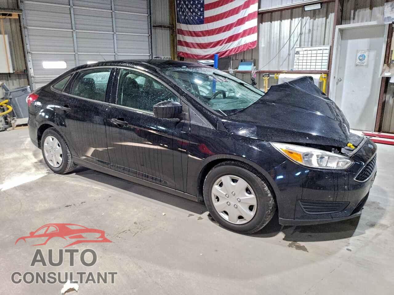 FORD FOCUS 2018 - 1FADP3E2XJL322109