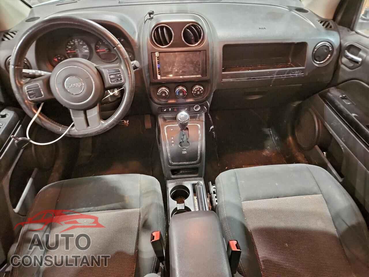 JEEP COMPASS 2011 - 1J4NF1FB3BD250485