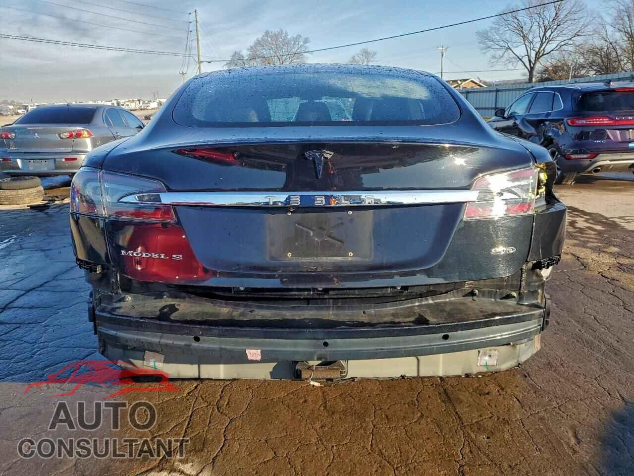 TESLA MODEL S 2017 - 5YJSA1E26HF183634