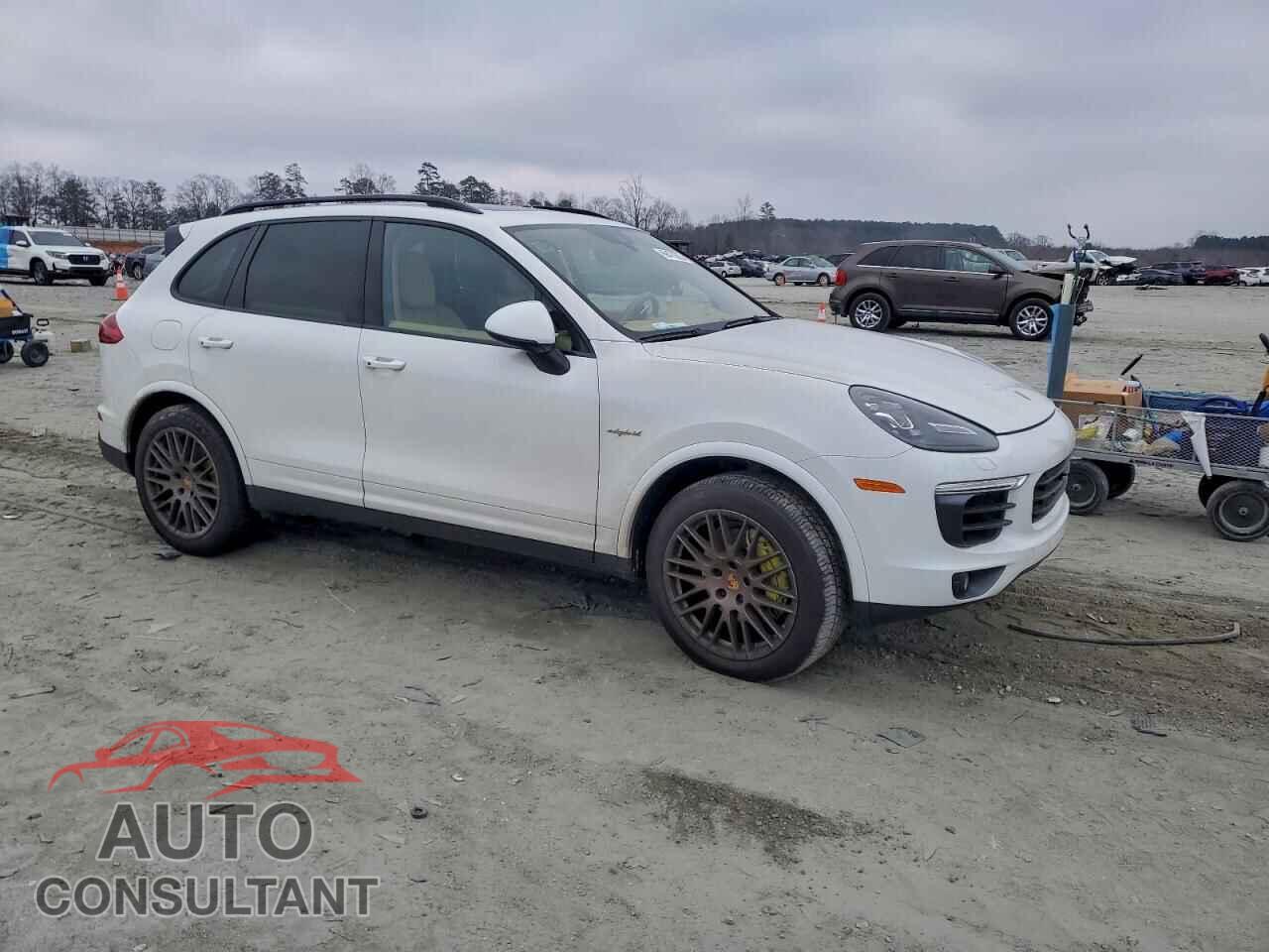 PORSCHE CAYENNE 2017 - WP1AE2A20HLA69345