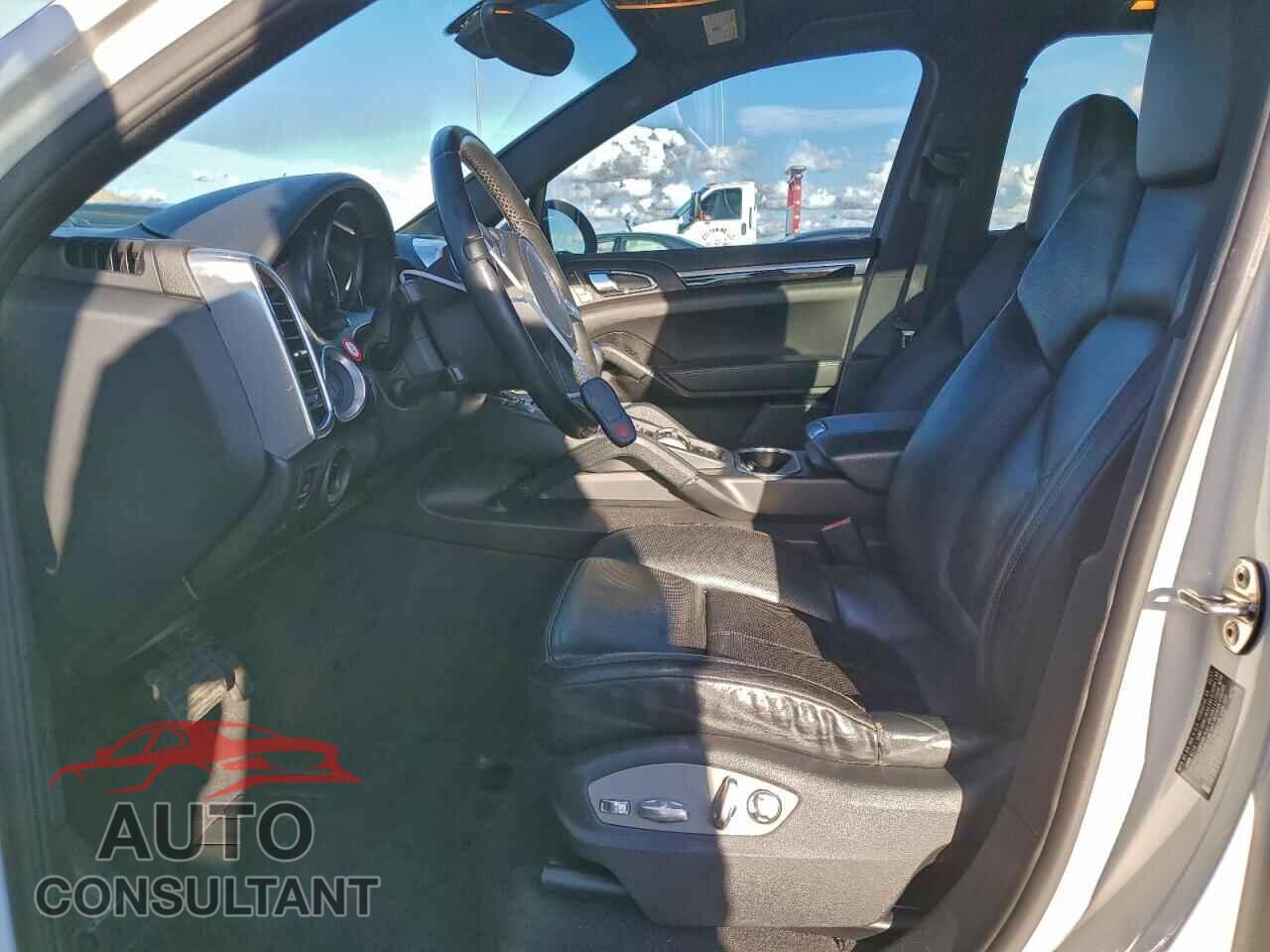PORSCHE CAYENNE 2011 - WP1AA2A2XBLA06109