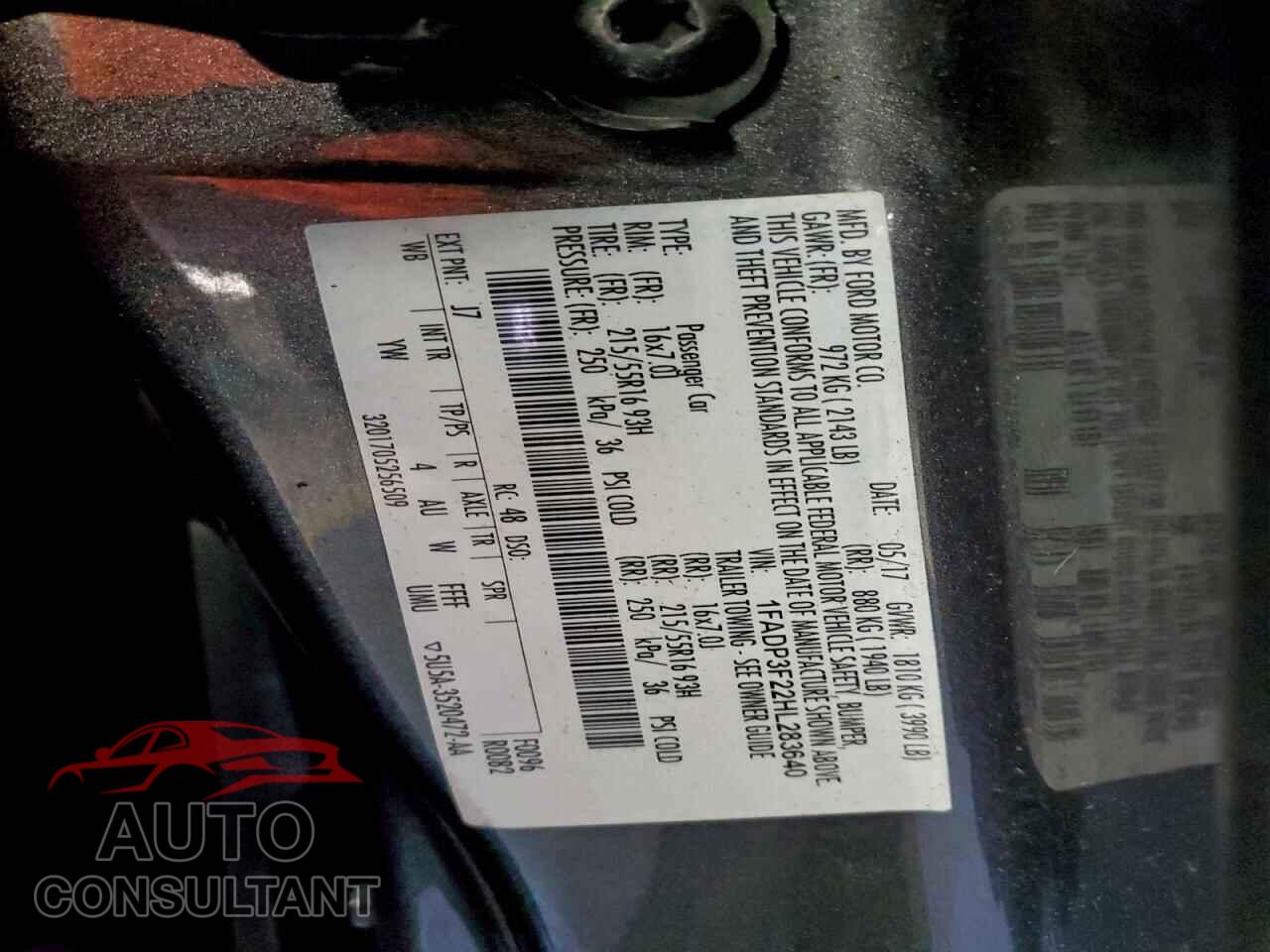 FORD FOCUS 2017 - 1FADP3F22HL283640