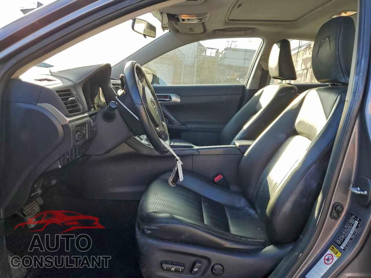 LEXUS CT 200 2012 - JTHKD5BH2C2066652