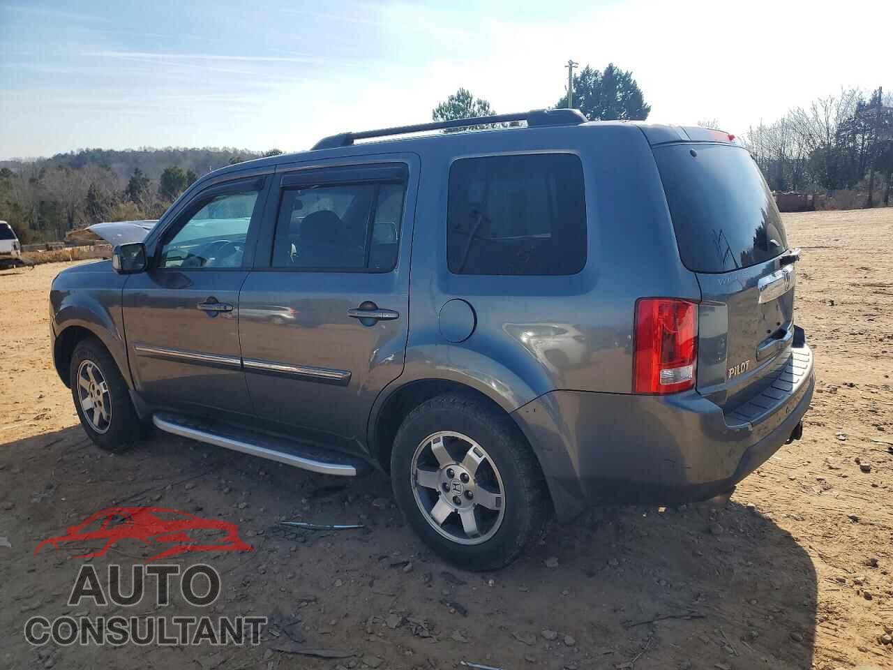 HONDA PILOT 2011 - 5FNYF4H97BB101844
