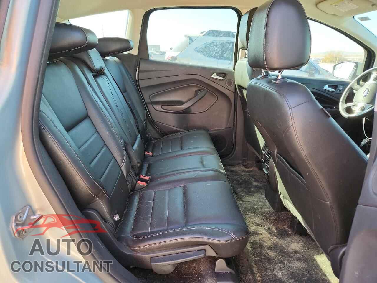 FORD CMAX 2014 - 1FADP5BU4EL512754