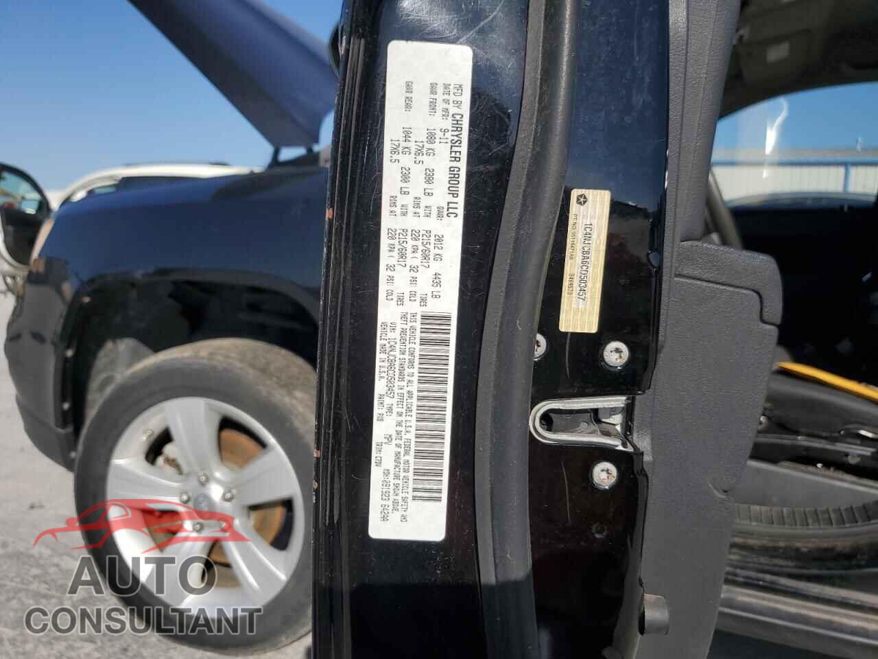 JEEP COMPASS 2012 - 1C4NJCBA6CD503457