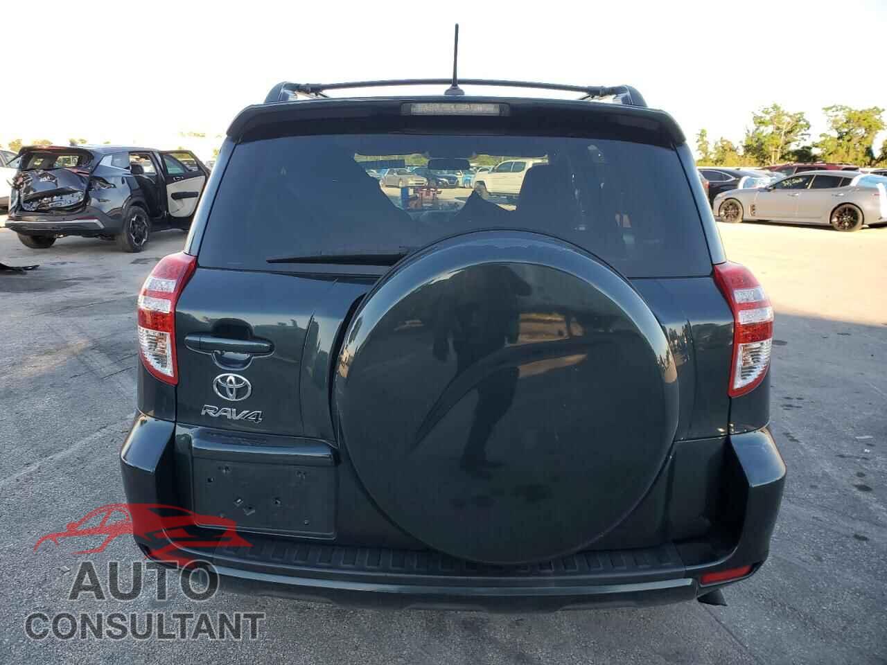TOYOTA RAV4 2012 - 2T3ZF4DV8CW155592