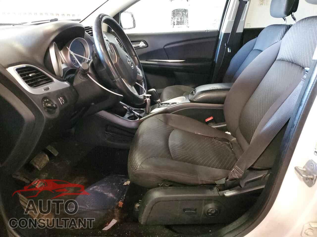 DODGE JOURNEY 2014 - 3C4PDCCG8ET248732