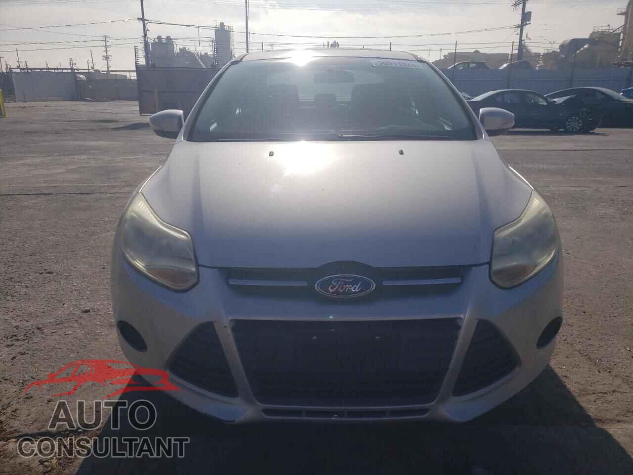 FORD FOCUS 2014 - 1FADP3F23EL312557