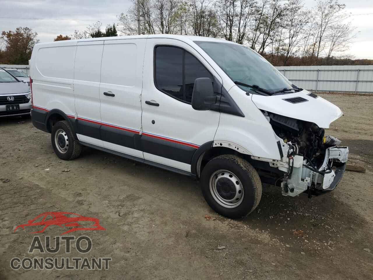 FORD TRANSIT 2019 - 1FTYR1ZM2KKA27258