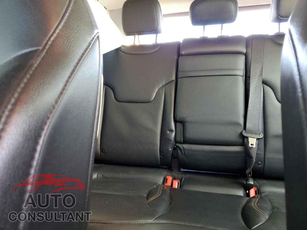 JEEP COMPASS 2019 - 3C4NJDCB2KT740629