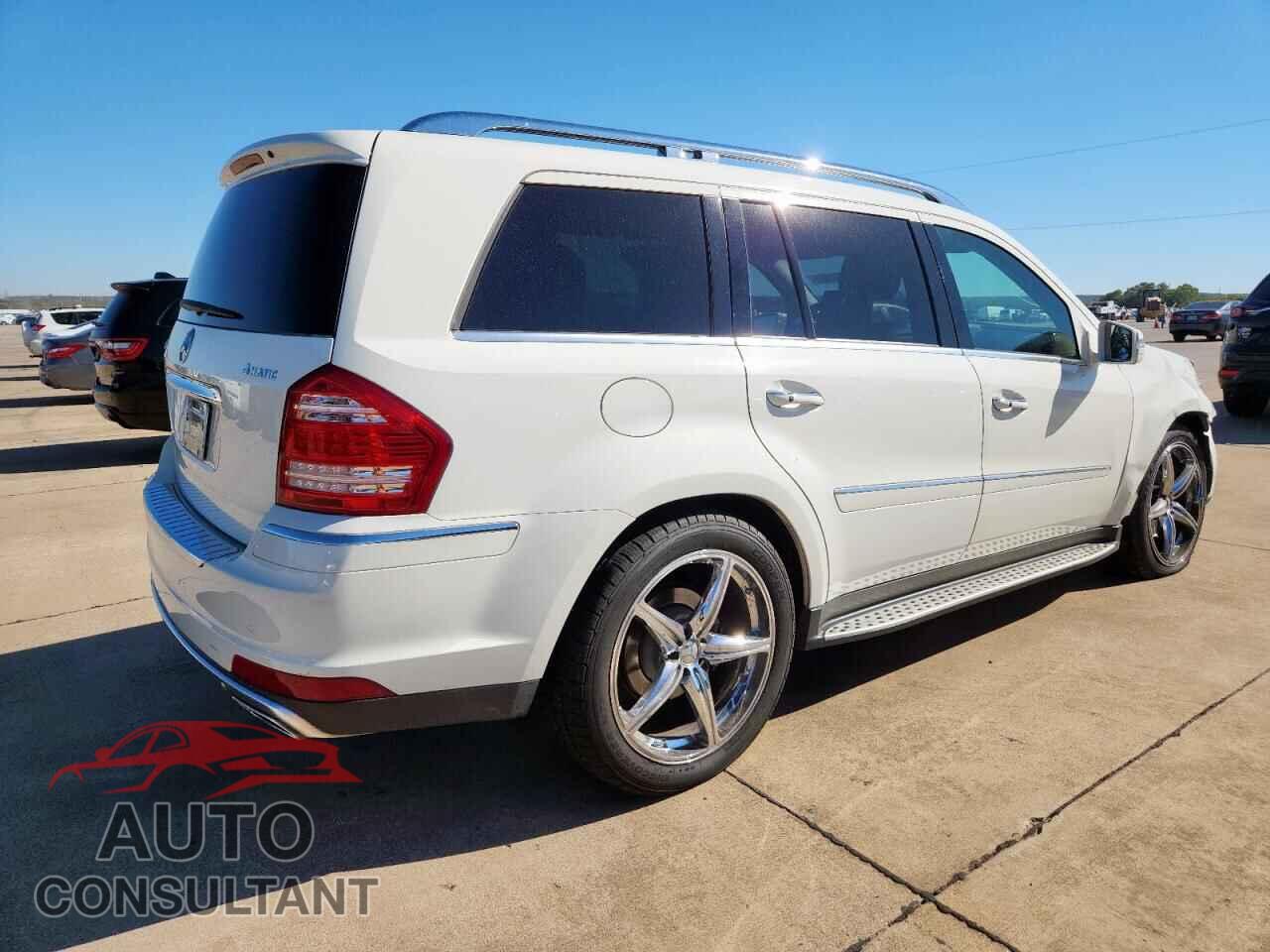 MERCEDES-BENZ GL-CLASS 2011 - 4JGBF7BE1BA687393