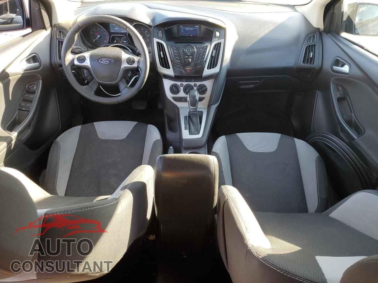 FORD FOCUS 2014 - 1FADP3F23EL321453