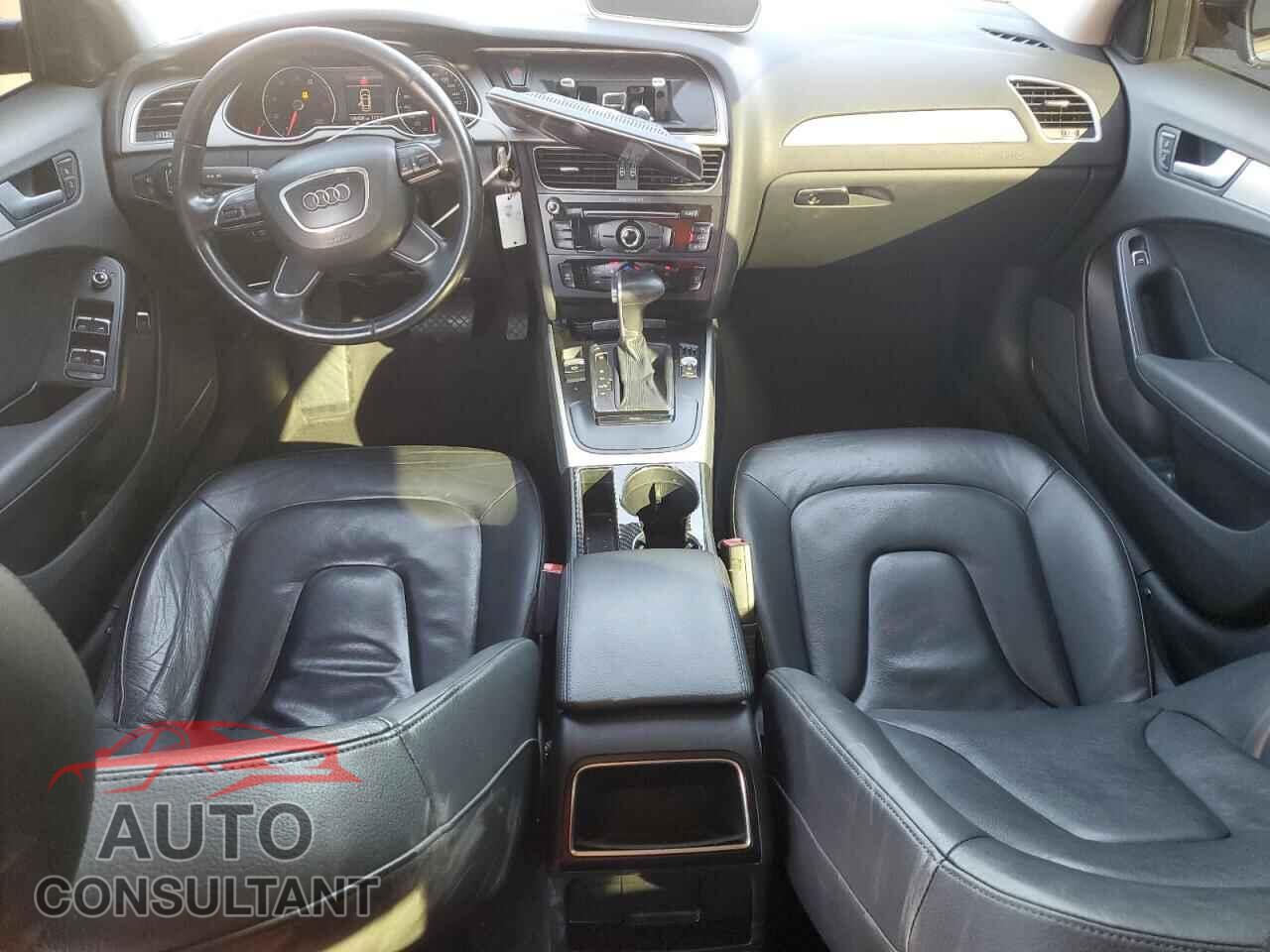 AUDI A4 2013 - WAUBFAFL1DN044268