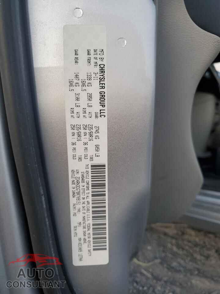 DODGE CARAVAN 2011 - 2D4RN3DG7BR709151