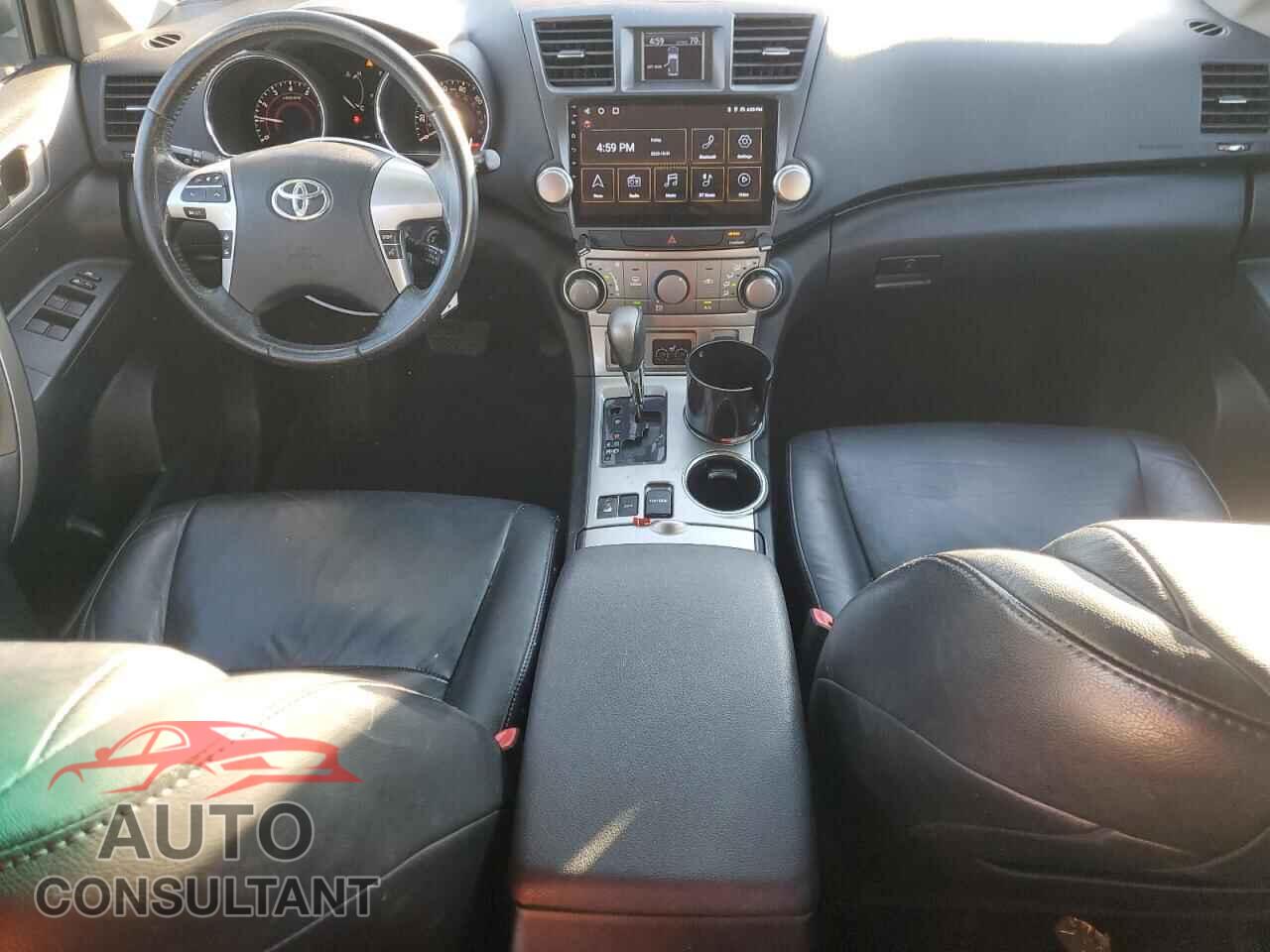 TOYOTA HIGHLANDER 2011 - 5TDBK3EH4BS064321
