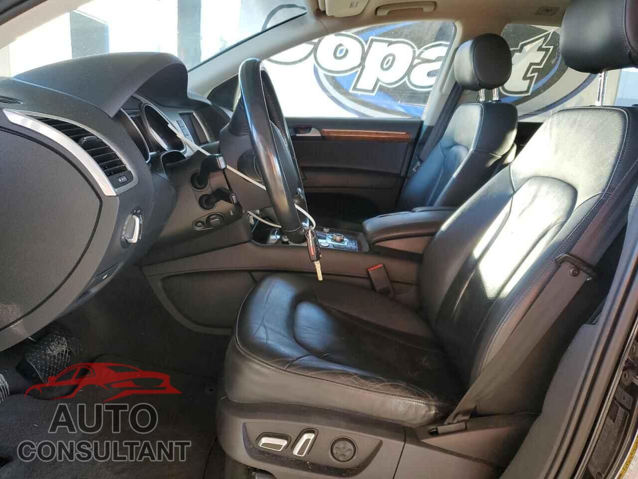 AUDI Q7 2015 - WA1LGAFEXFD016381