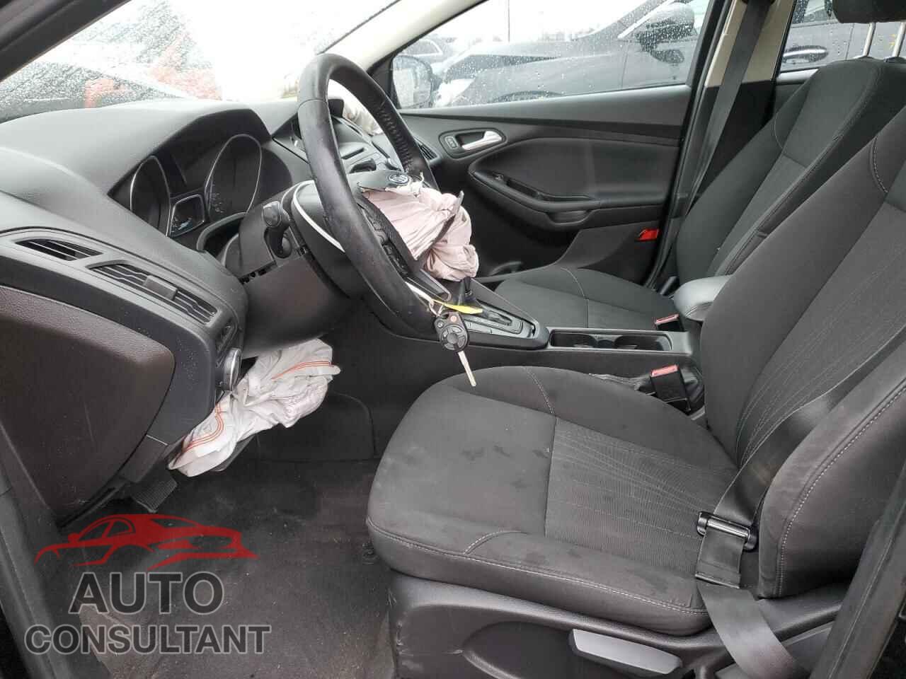 FORD FOCUS 2016 - 1FADP3F22GL244321