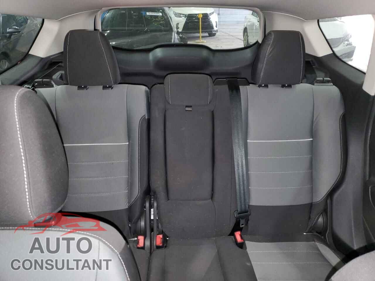 FORD ESCAPE 2015 - 1FMCU0GX4FUB02192