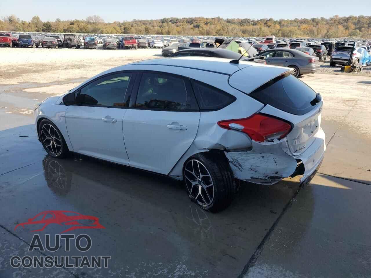FORD FOCUS 2017 - 1FADP3M26HL344068